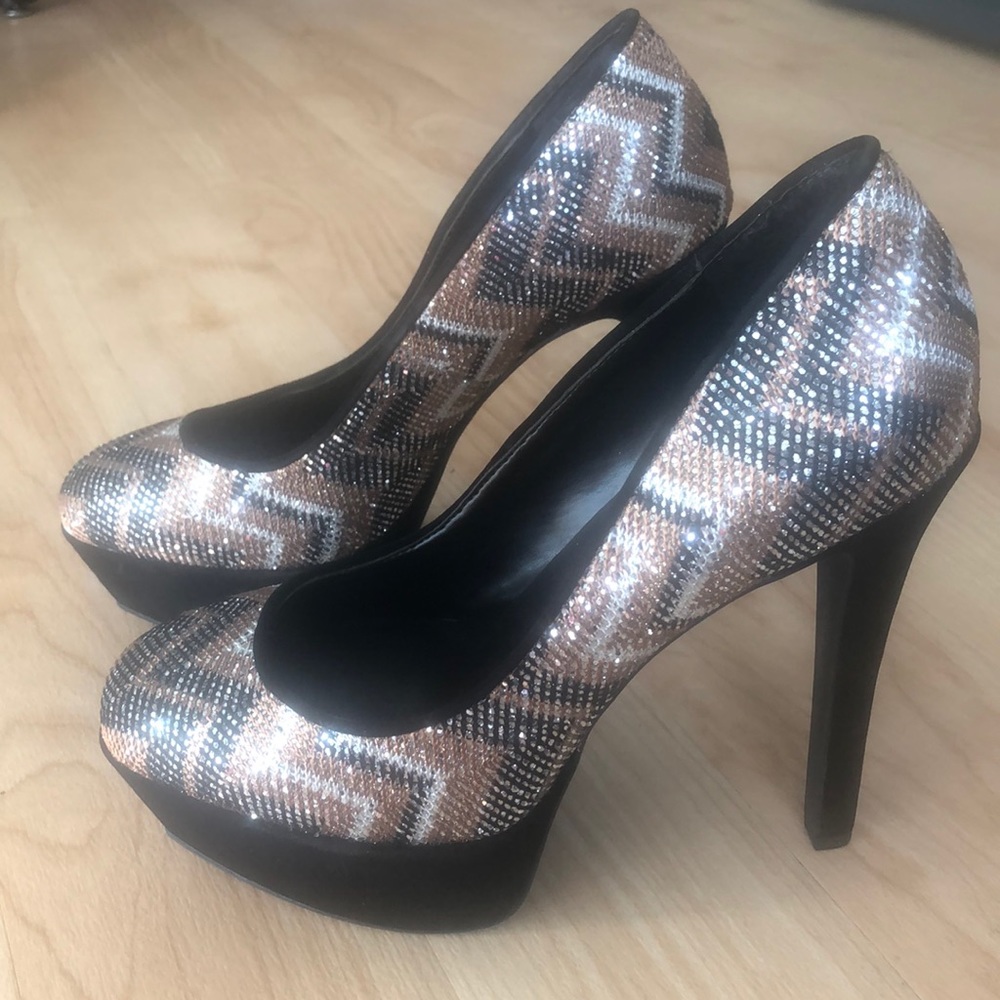 Jessica Simpson - velvet sparkle platform pumps!